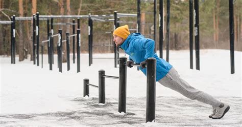  Helläkäärme: Tyylikäs Kotilo, Joka Liikkuu Kuin Sateen Tahraista Asemakaavio!